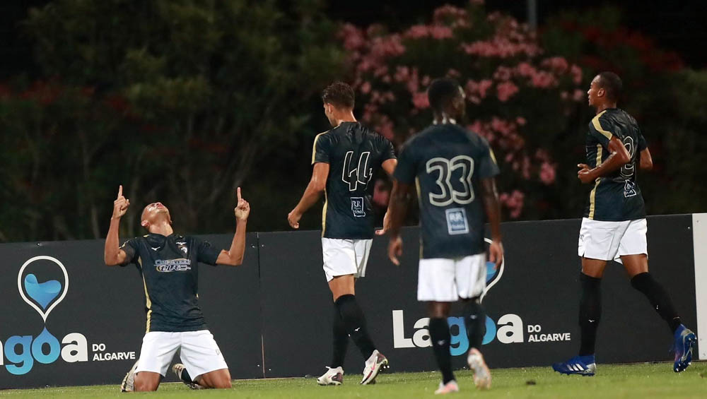 EMPATE COM O SPORTING EM JOGO DE TREINO
