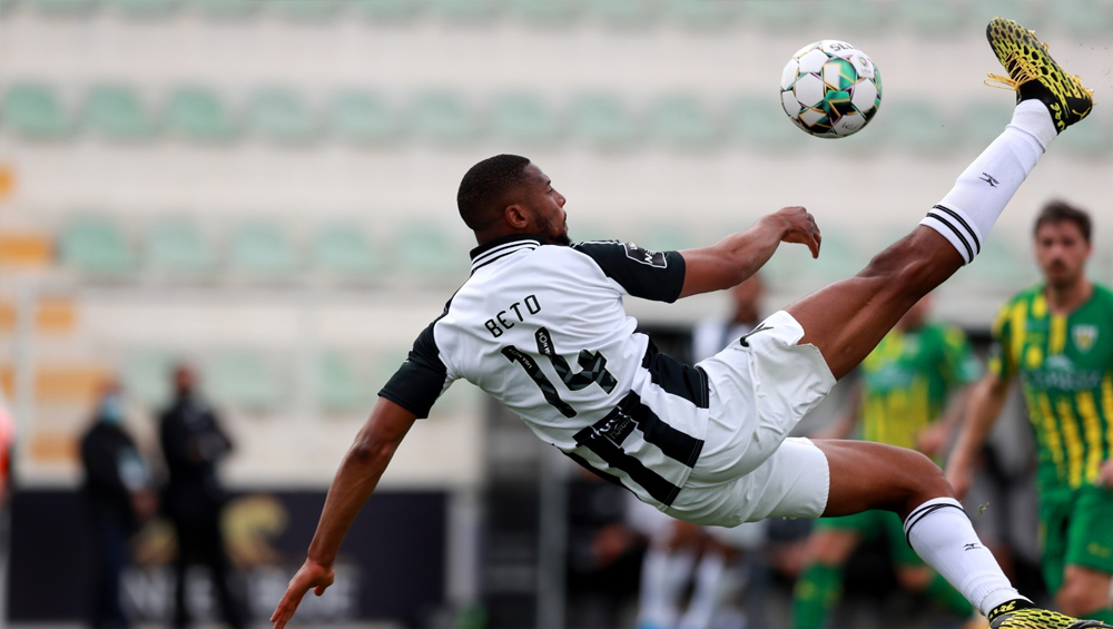 BETO A CAMINHO DA UDINESE