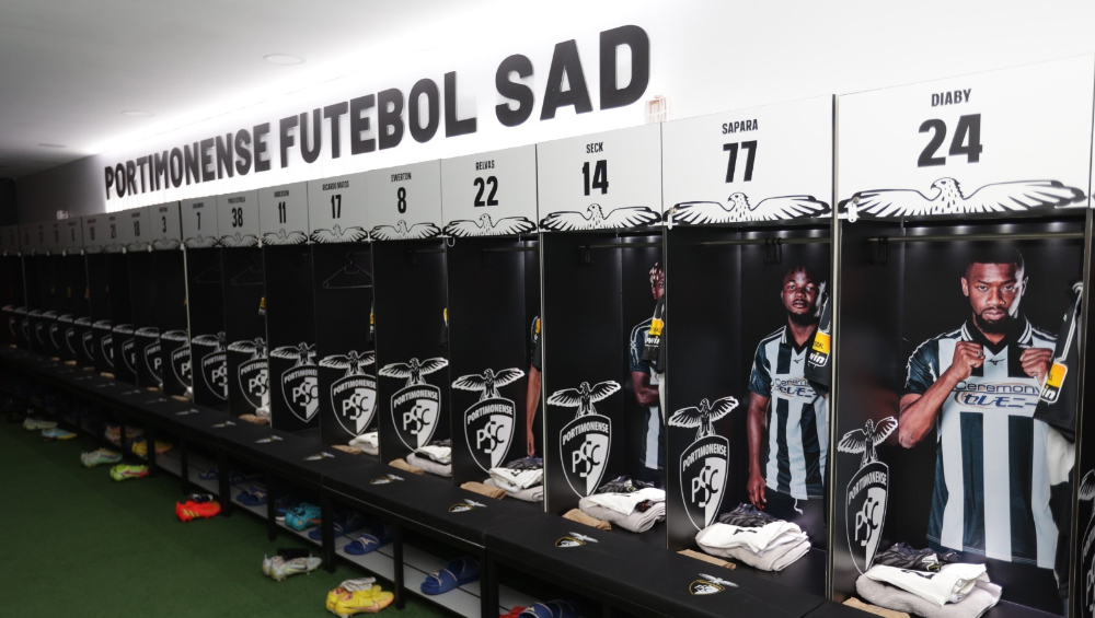 Renovado balneário do Portimonense