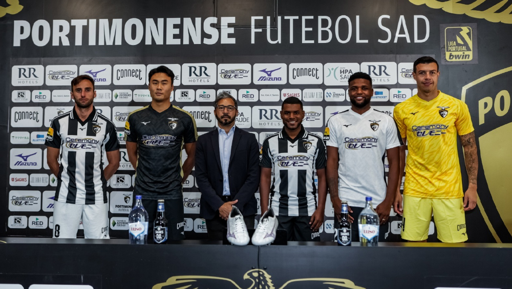 Cinco reforços apresentados oficialmente 