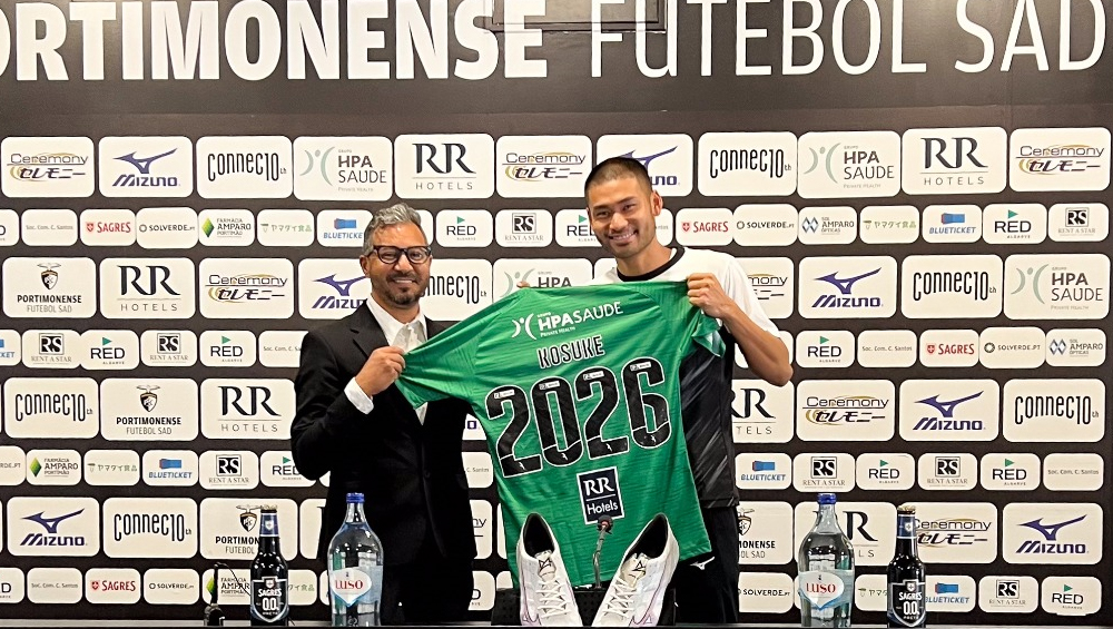 Kosuke Nakamura prolonga contrato com o Portimonense