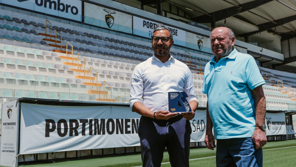 Portimonense Recebe Prémio da Fundação do Futebol por Campanha Solidária