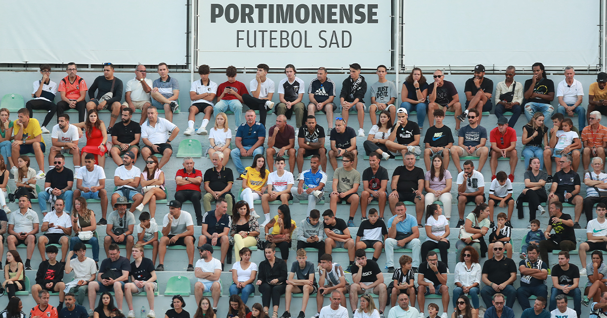 Bilhetes Esgotados para o Público Geral
