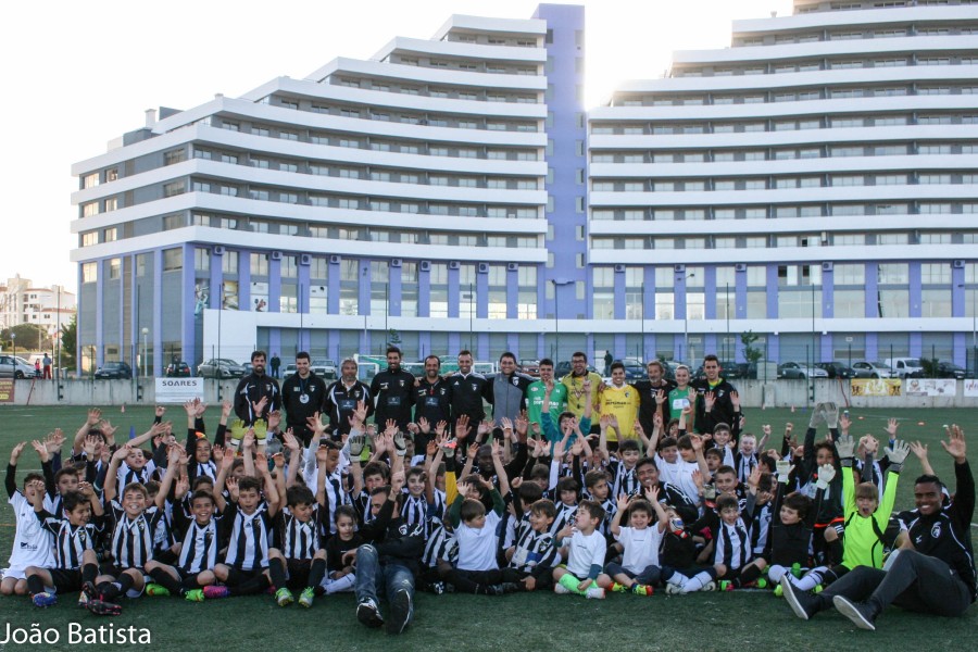 FORMAÇÃO DO CLUBE CONVIDADA A ASSISTIR AO JOGO DE DOMINGO