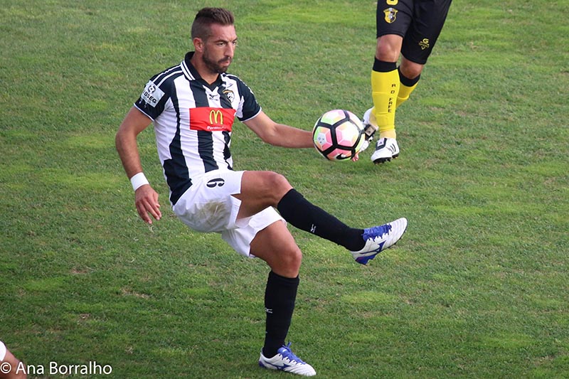 PIRES FOI O MELHOR JOGADOR DE AGOSTO E SETEMBRO