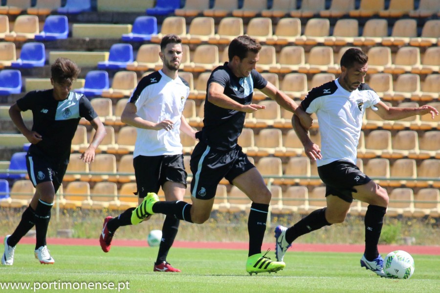 SIMY E BUBA MARCAM NO JOGO COM O FC PORTO B