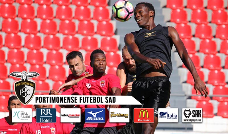 SIMY RECEBE PROPOSTA DE ITÁLIA