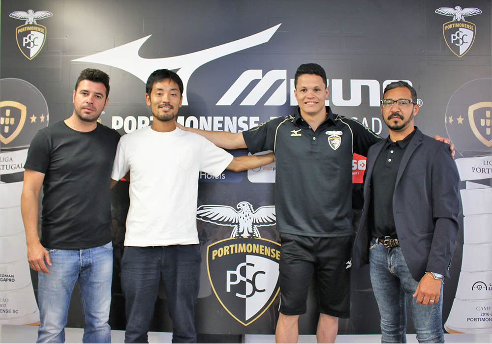 BUBA EMPRESTADO AO FUTEBOL JAPONÊS