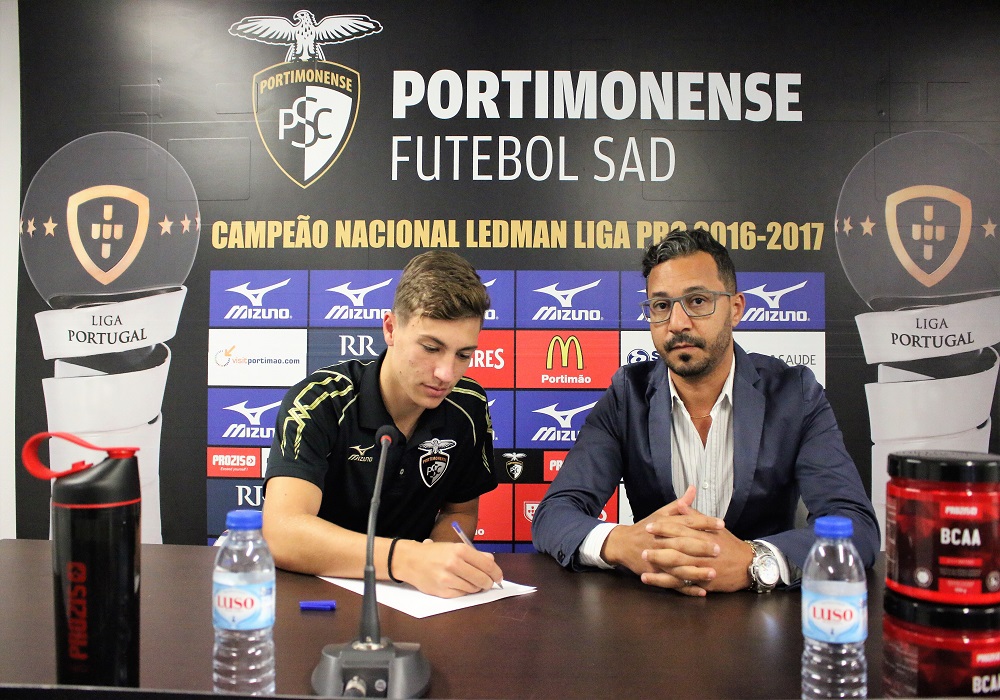 BRUNO REIS ASSINA CONTRATO COM A SAD
