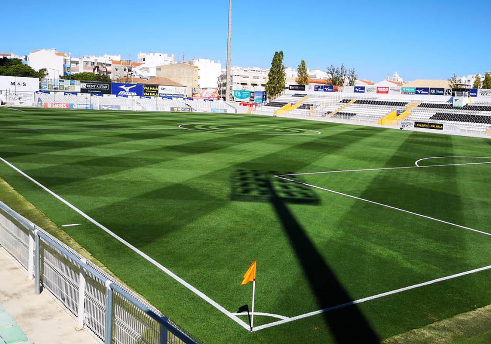 RELVADO DO PORTIMÃO ESTÁDIO MULTADO POR CORTE ARTÍSTICO