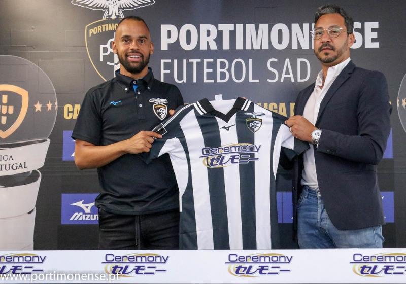 MÁGICO «PAULINHO» REGRESSA AO PORTIMONENSE