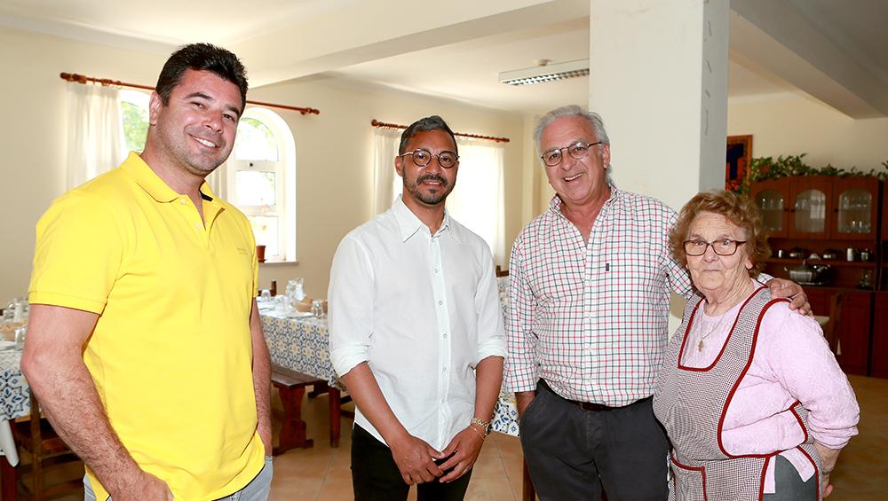 ADMINISTRAÇÃO DA SAD VISITA INSTITUIÇÕES DO CONCELHO