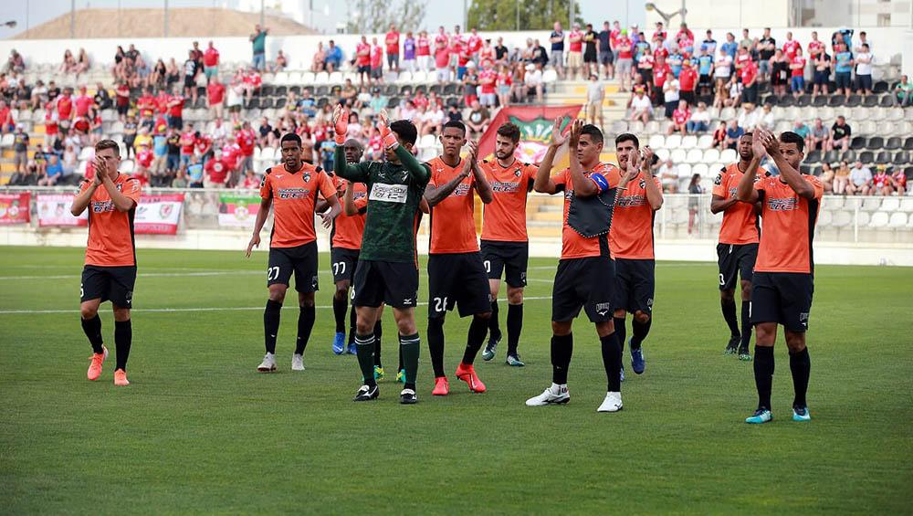 VITÓRIA NO AMIGÁVEL COM O WREXHAM