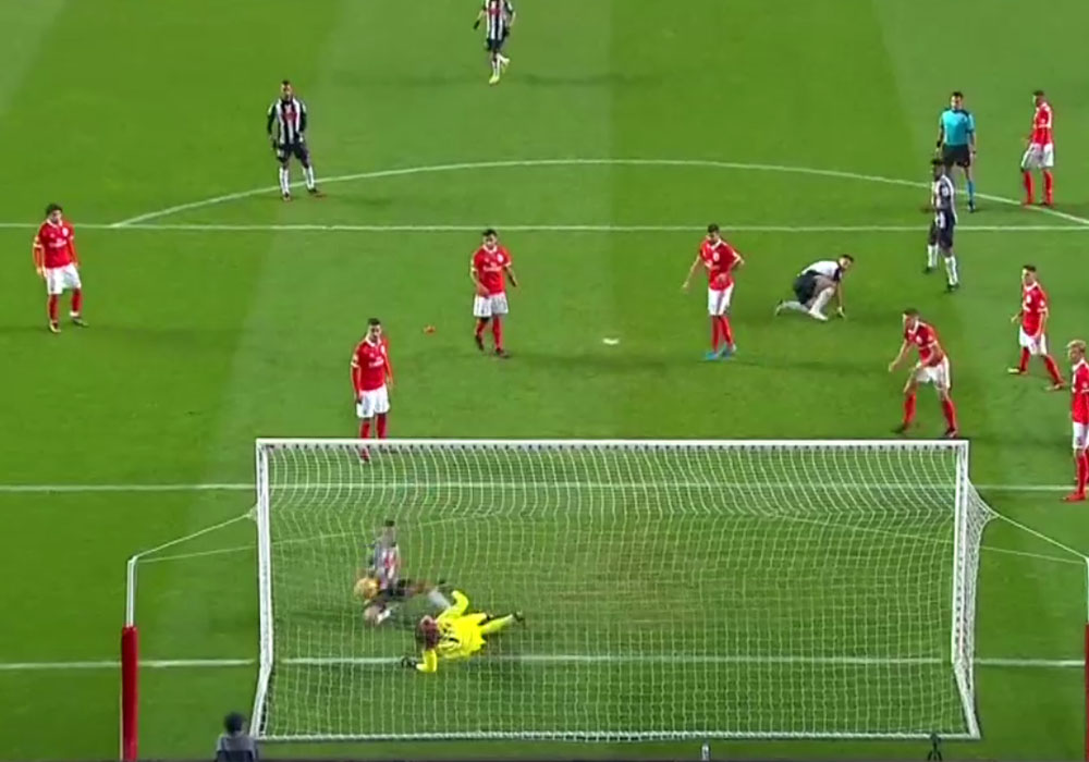 RESUMO SL BENFICA 2-2 PORTIMONENSE