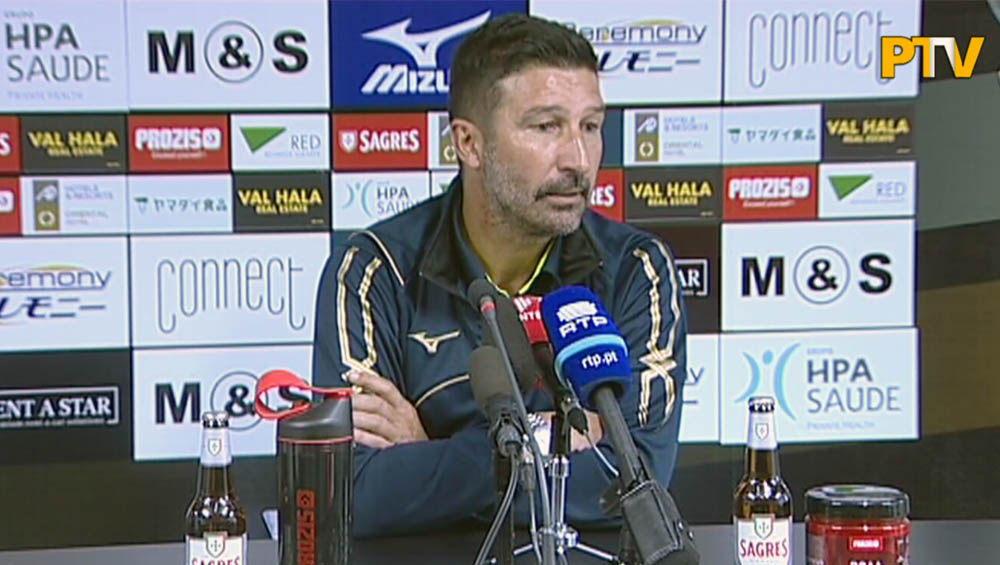 APESAR DO GOLO SOFRIDO AOS 15 SEGUNDOS A NOSSA EQUIPA FEZ UMA PRIMEIRA PARTE DE LUXO