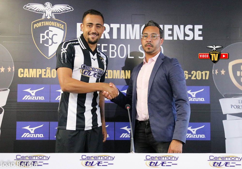 LAZARONI É REFORÇO DO PORTIMONENSE