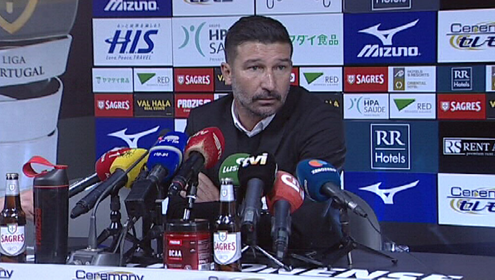 EU DISSE QUE ESPERAVA QUE A MINHA EQUIPA TIVESSE ESTE COMPORTAMENTO