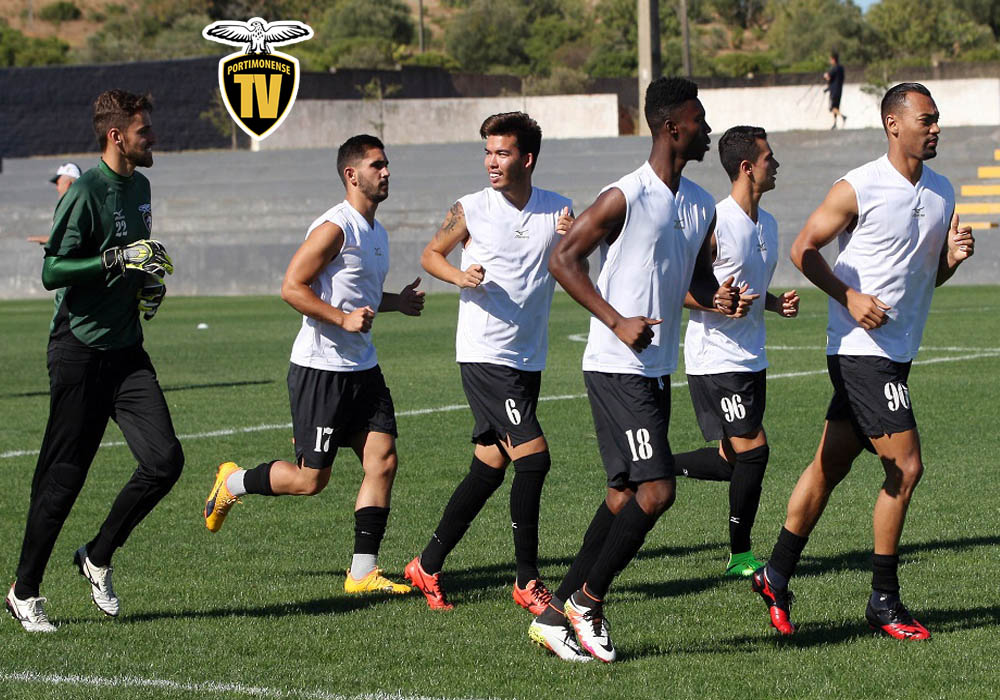 PRIMEIRO TREINO COM BOLA ESTA SEGUNDA FEIRA