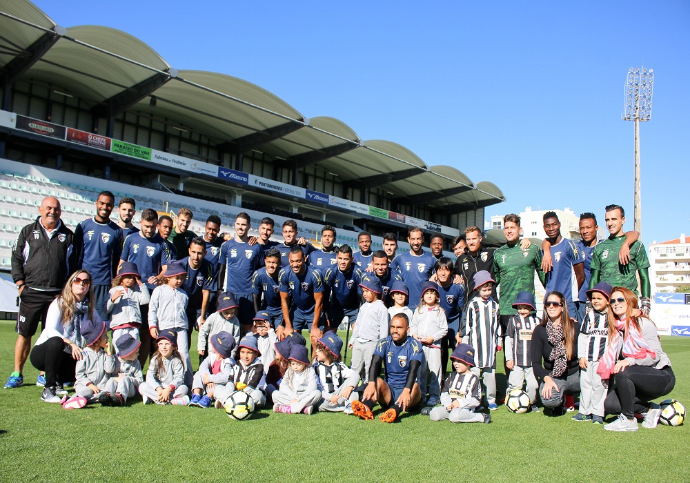 COLÉGIO JOÃO PAULO II VISITA O PORTIMONENSE