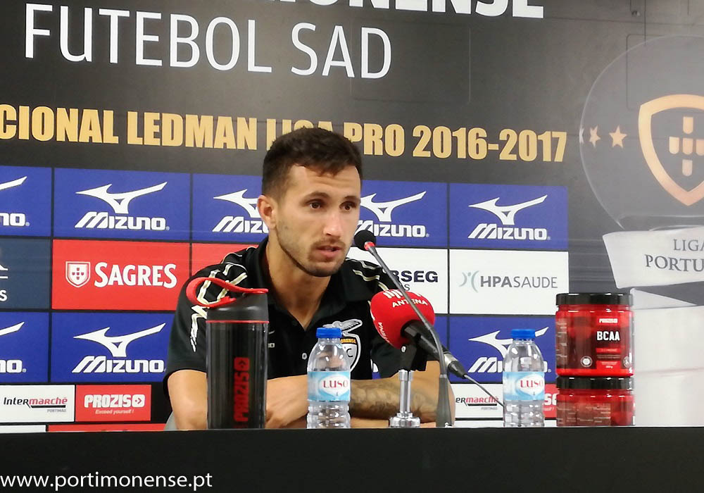 FIZEMOS TUDO PARA TENTAR GANHAR O JOGO