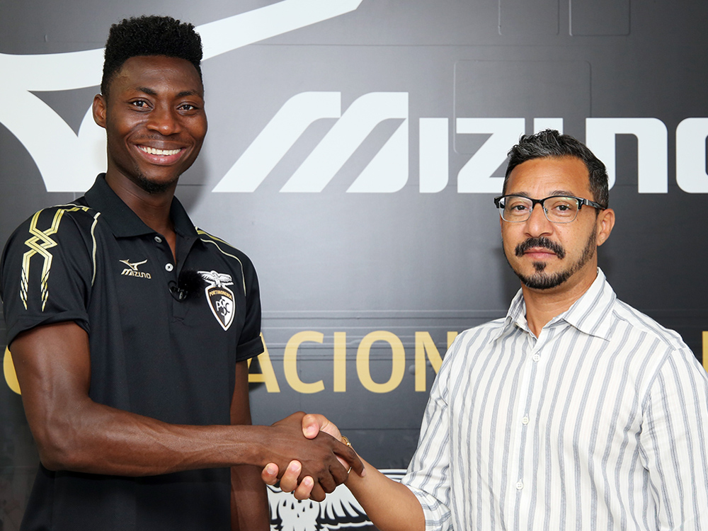 HACKMAN UM DOS REFORÇOS DO PORTIMONENSE 